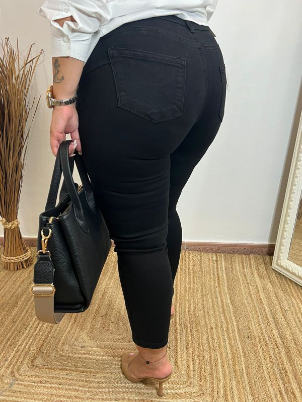 Gandía negro - Imagen 2