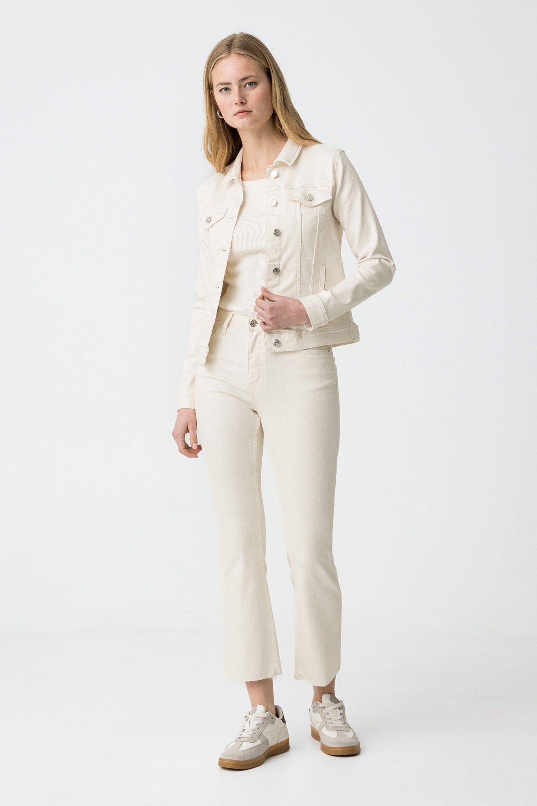 Jean Megan Perla - Imagen 2