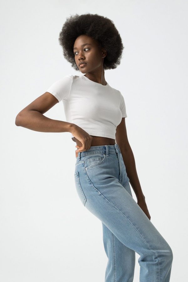 Jean MOMFIT Denim claro