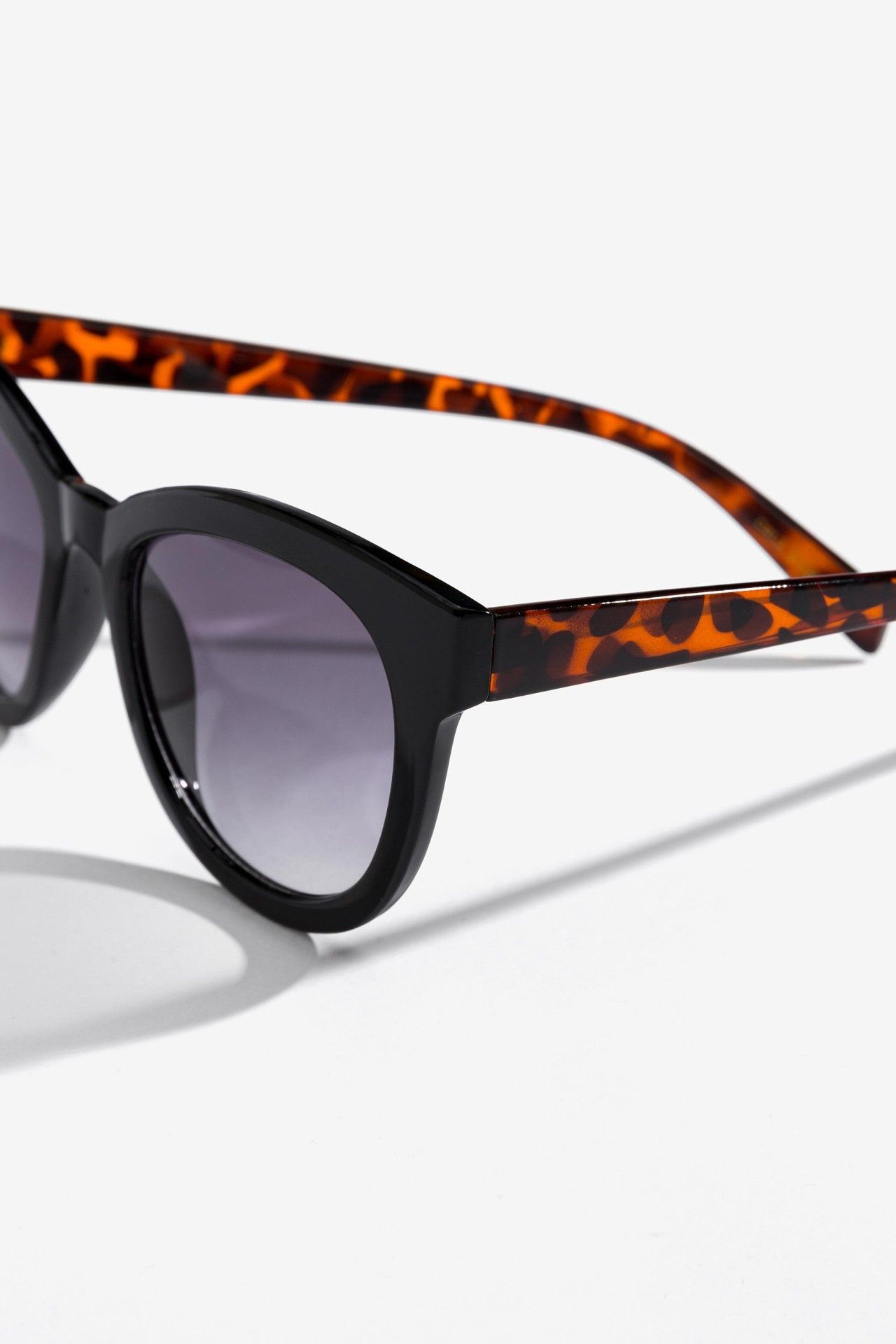 Gafas de Sol cat eye 427 negras - Imagen 3