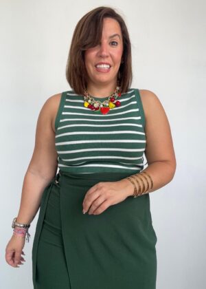 Top LEONOR verde