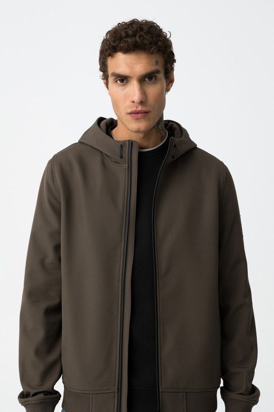 Chaqueta Pryor Caqui