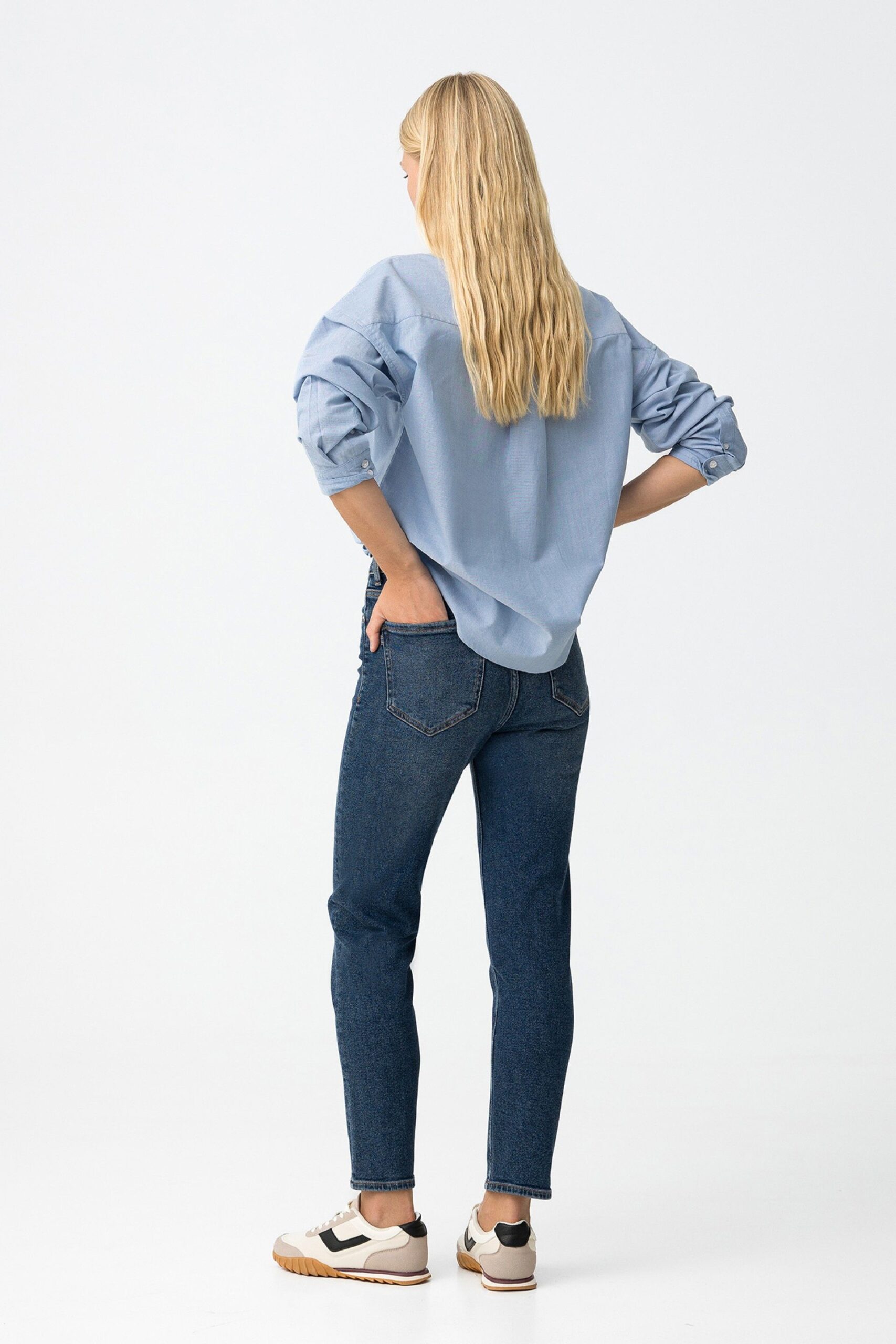 JEAN MOM_SLIM_68 Denim oscuro - Imagen 4