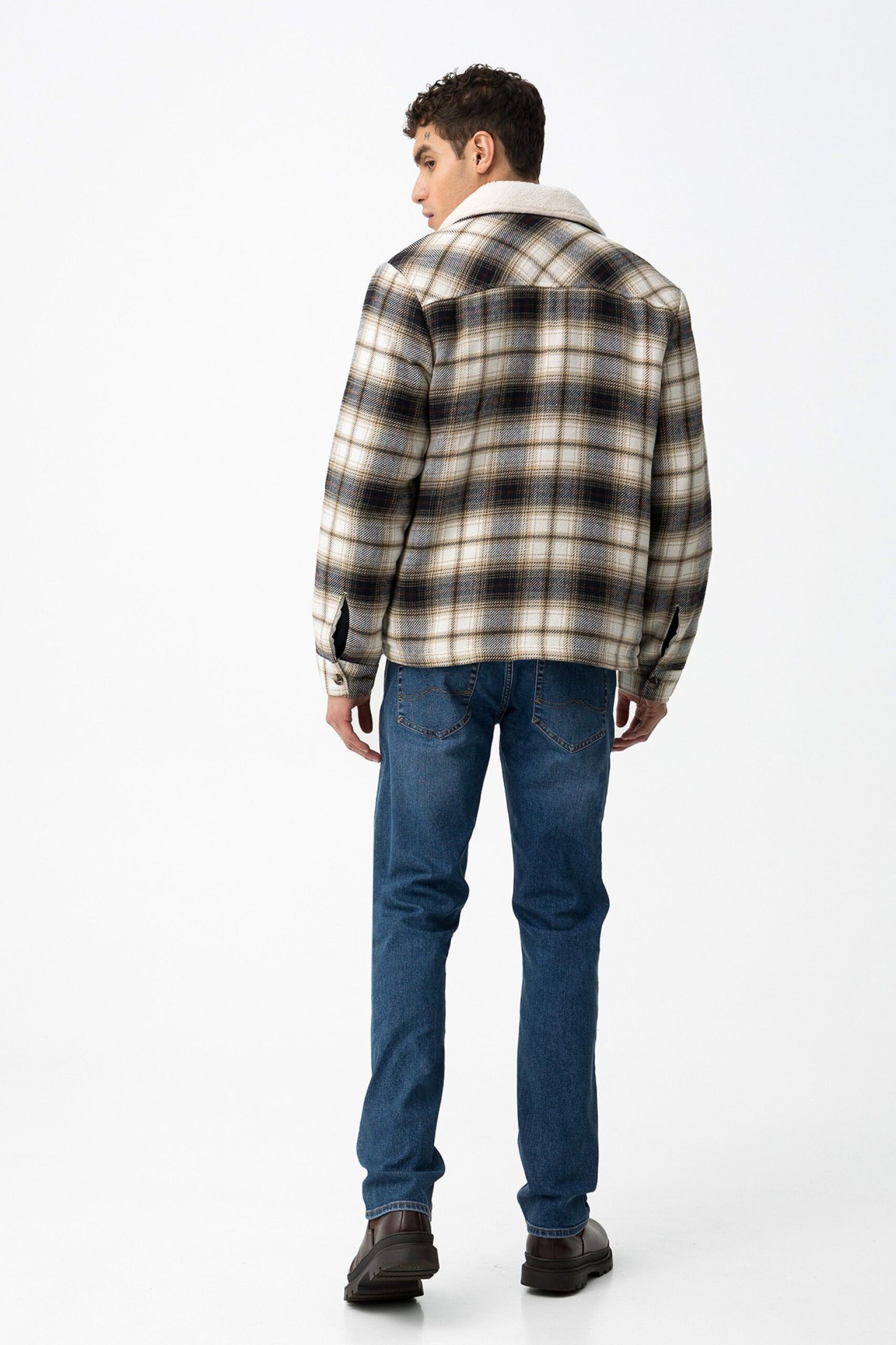 Vaquero Leo 269 - Imagen 5