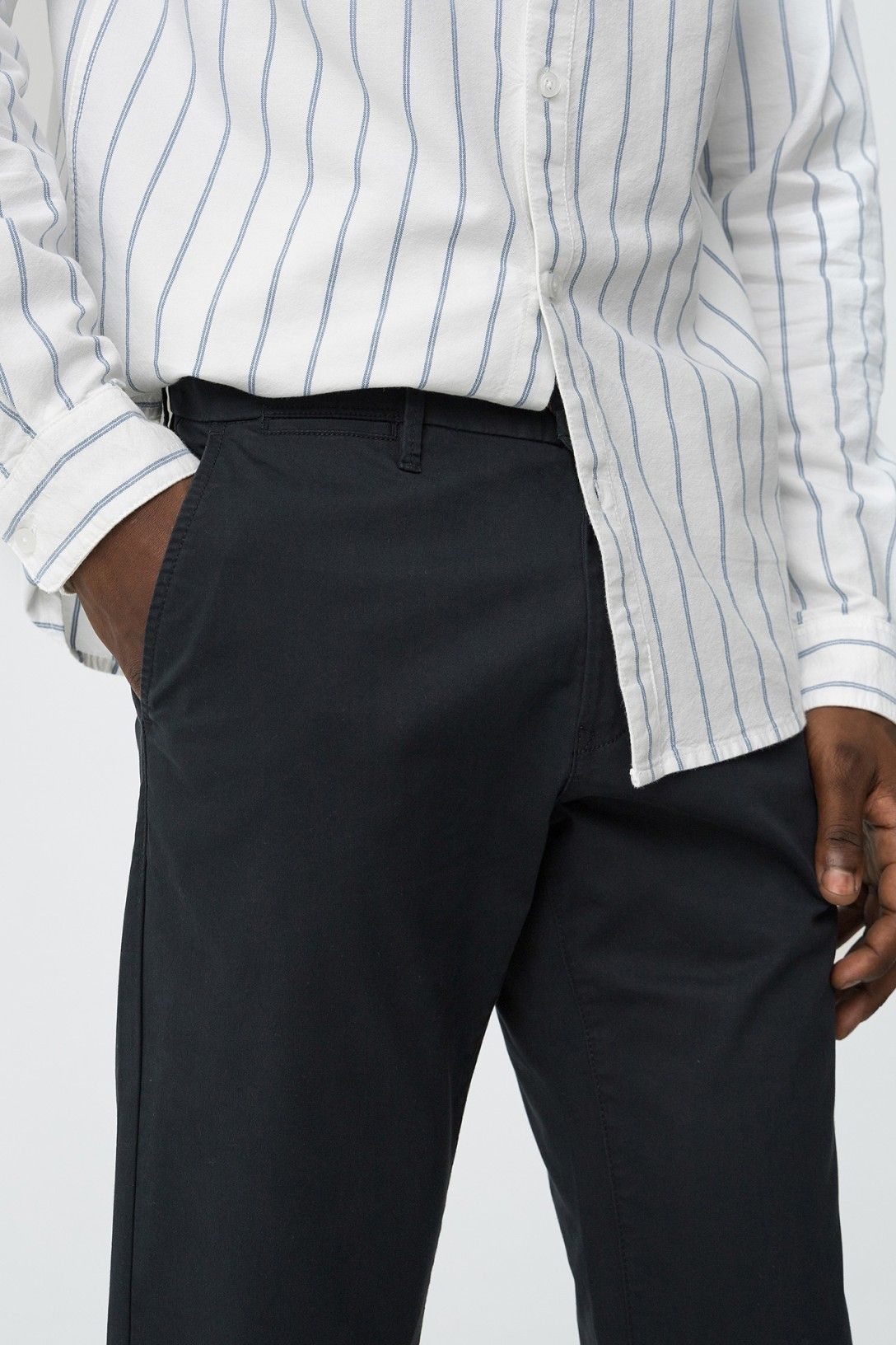 Pantalón Chino_H35 Marino - Imagen 4