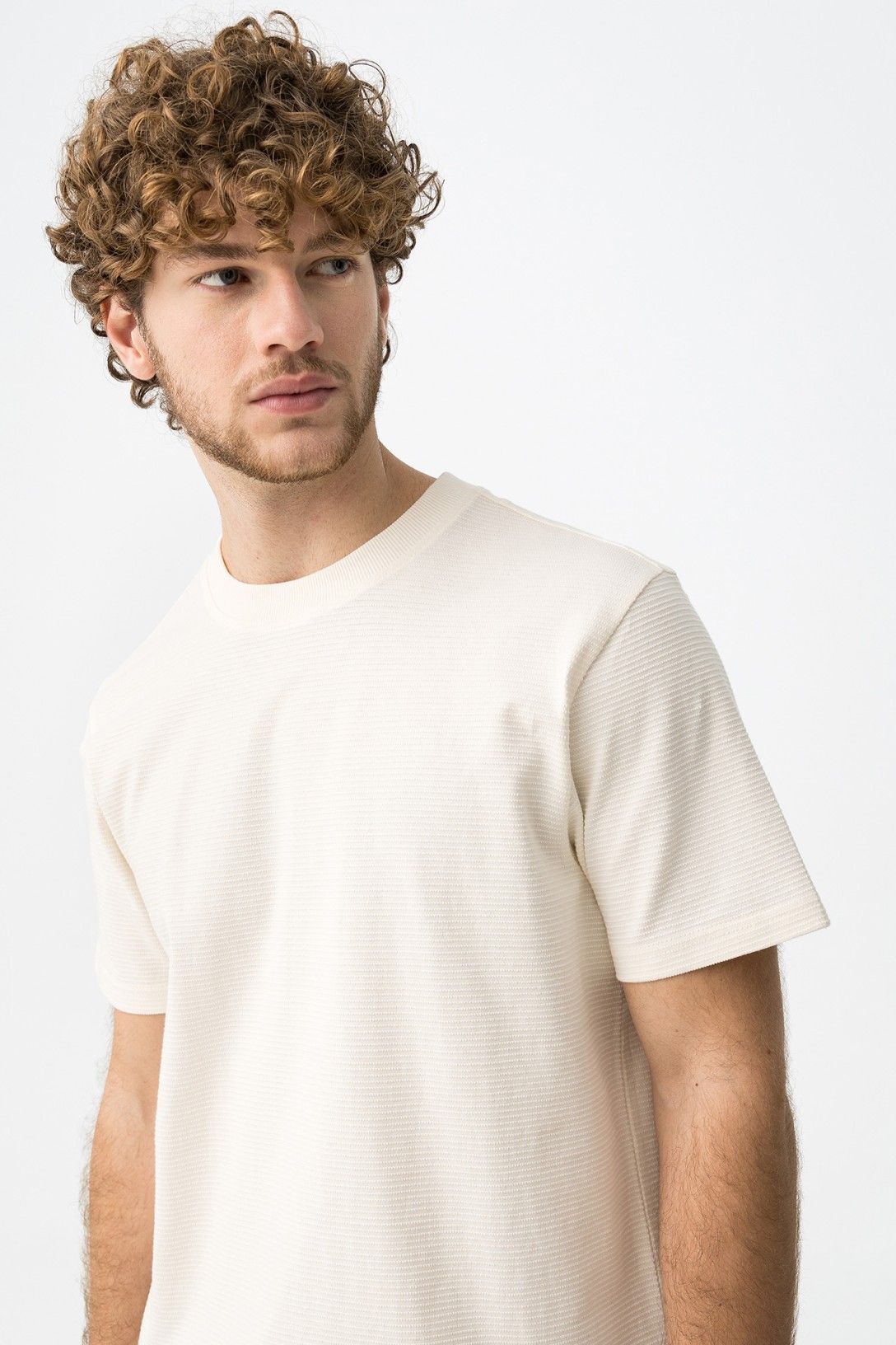 Camiseta Bryan beige - Imagen 4