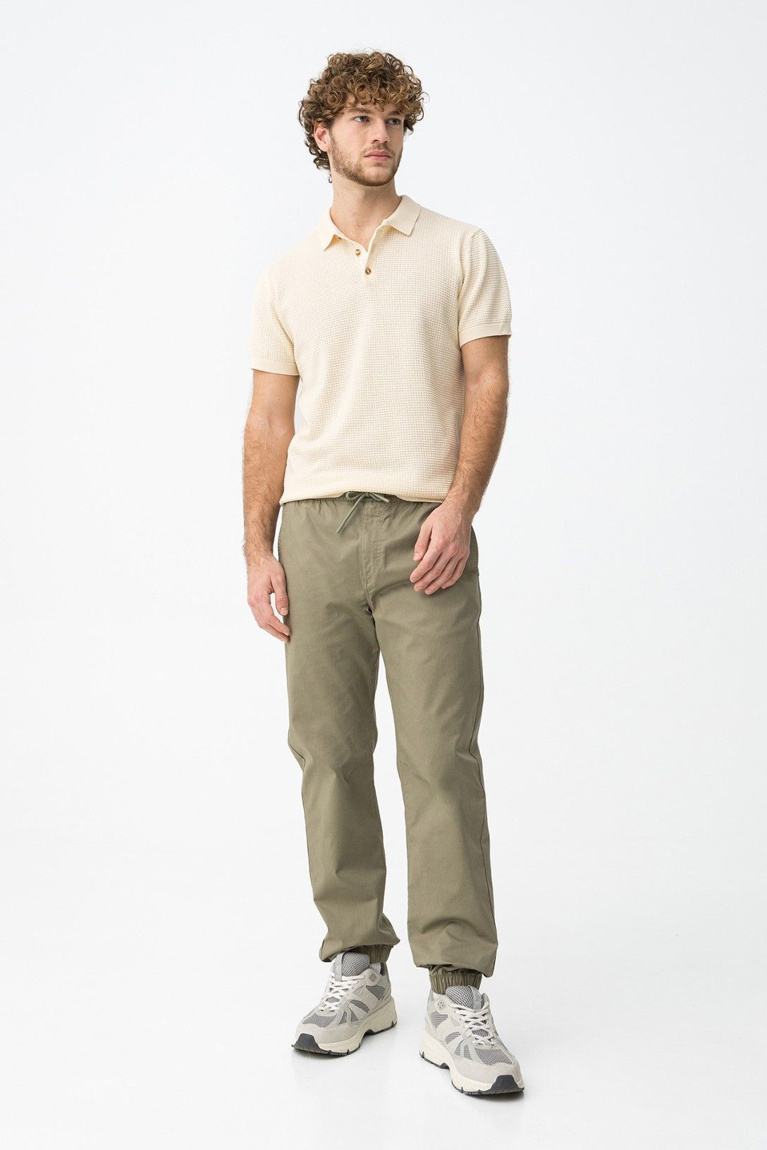 Pantalones Jogger_13 verde