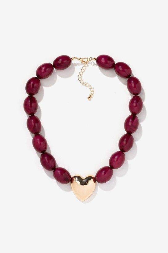 Collar rojo corazon dorado