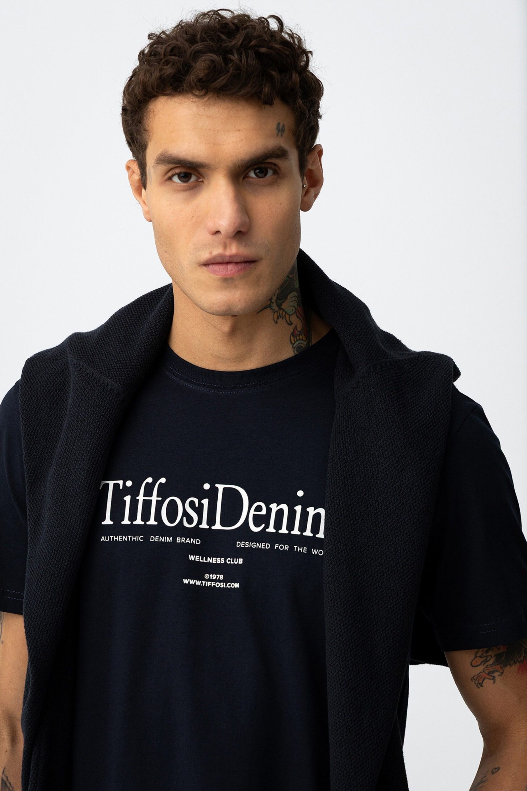 Camiseta GORDON Marino - Imagen 2