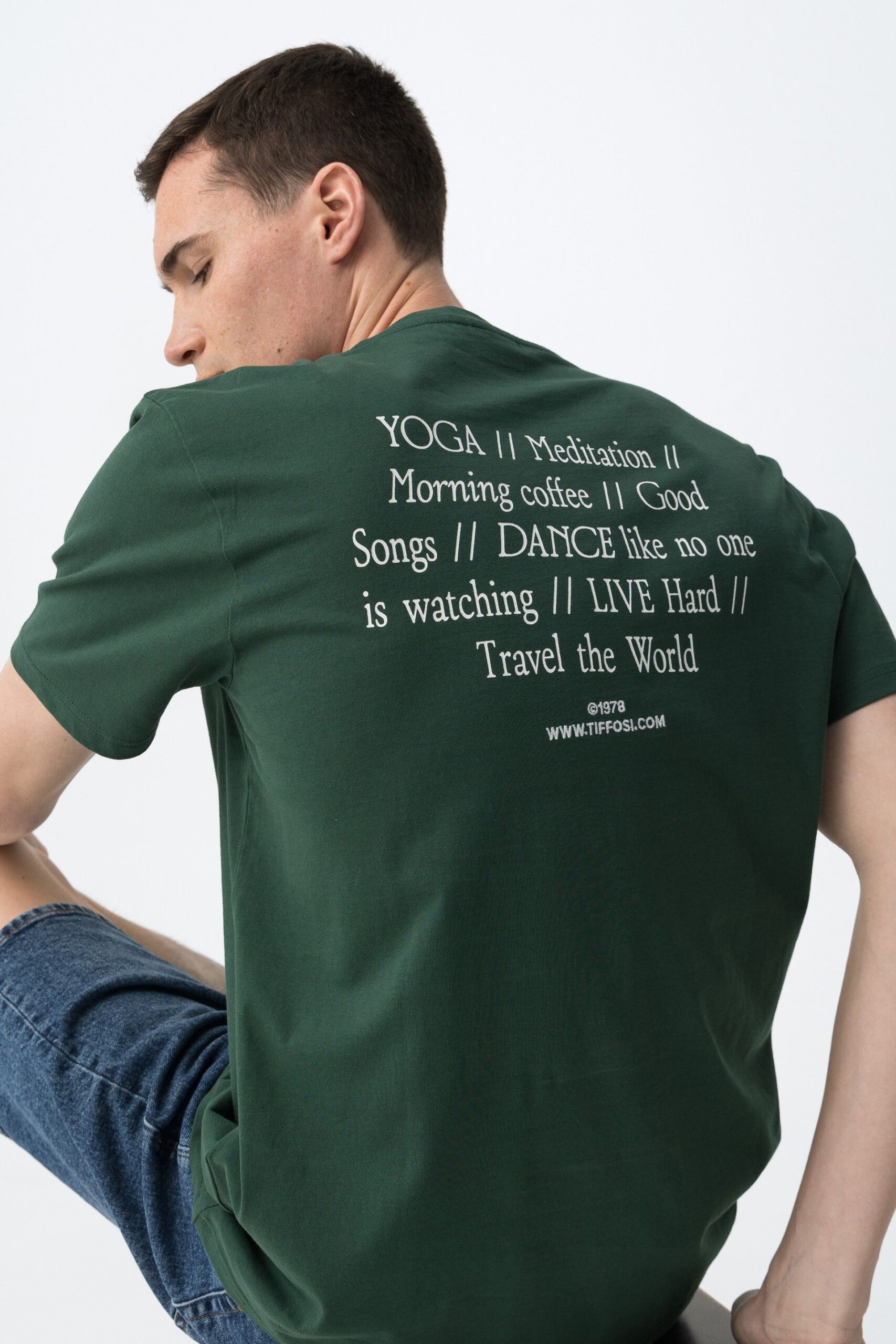 Camiseta Grady Verde - Imagen 2